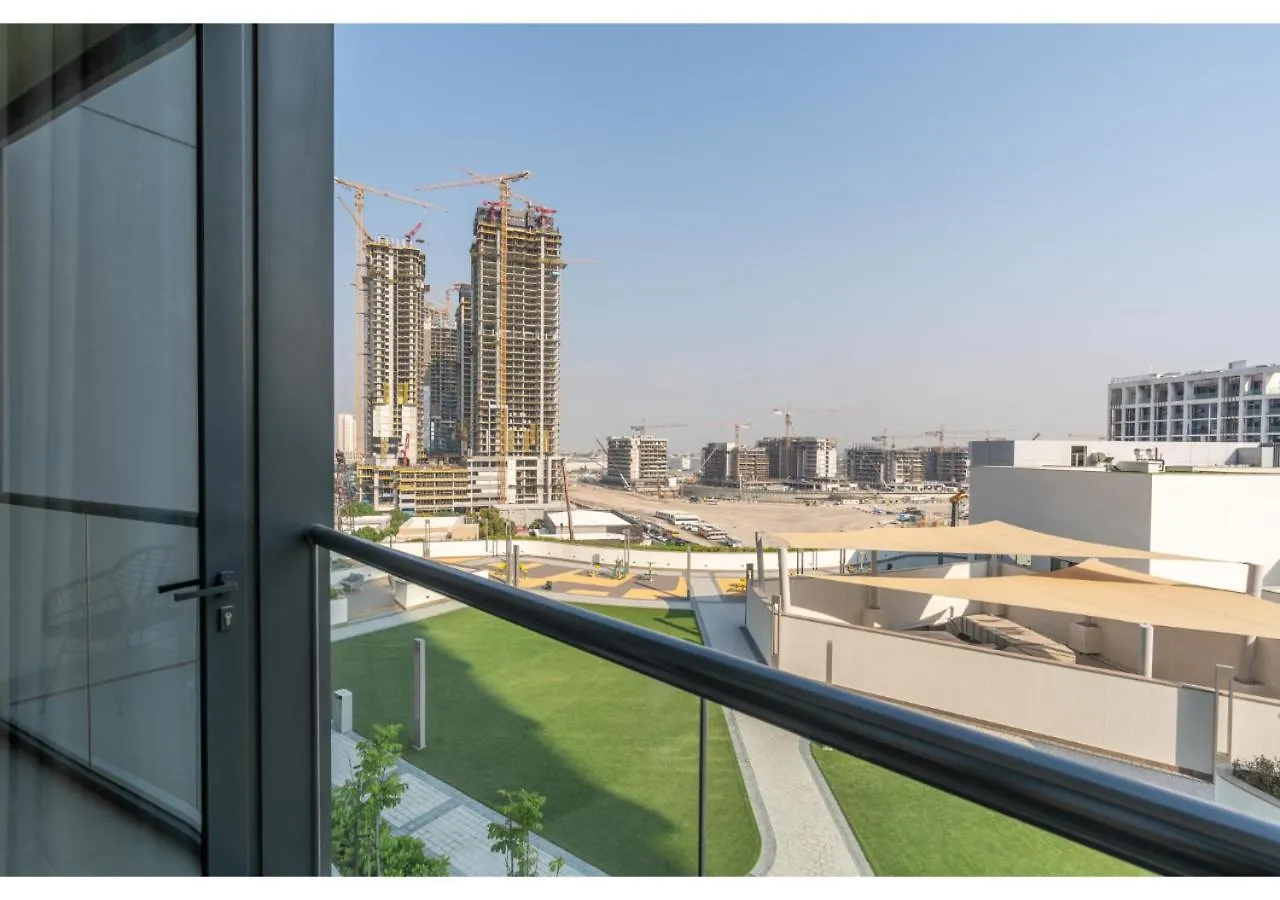 Charming 1Br With Cozy Balcony At Sobha Waves By Vibel Apartment Dubai 0*,